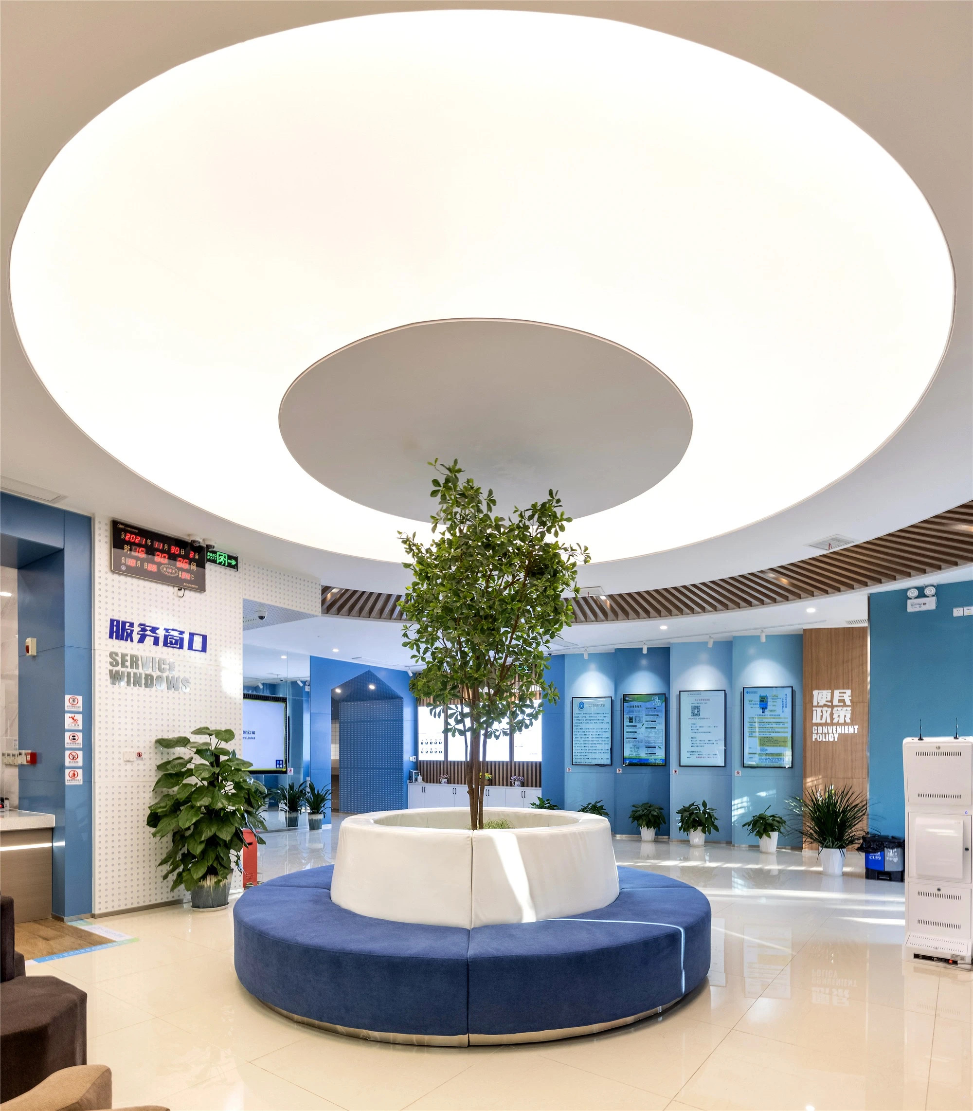 【案例賞析】武漢市車都天然氣營業廳完工實景展示，開放多元，活力共享！(圖9)