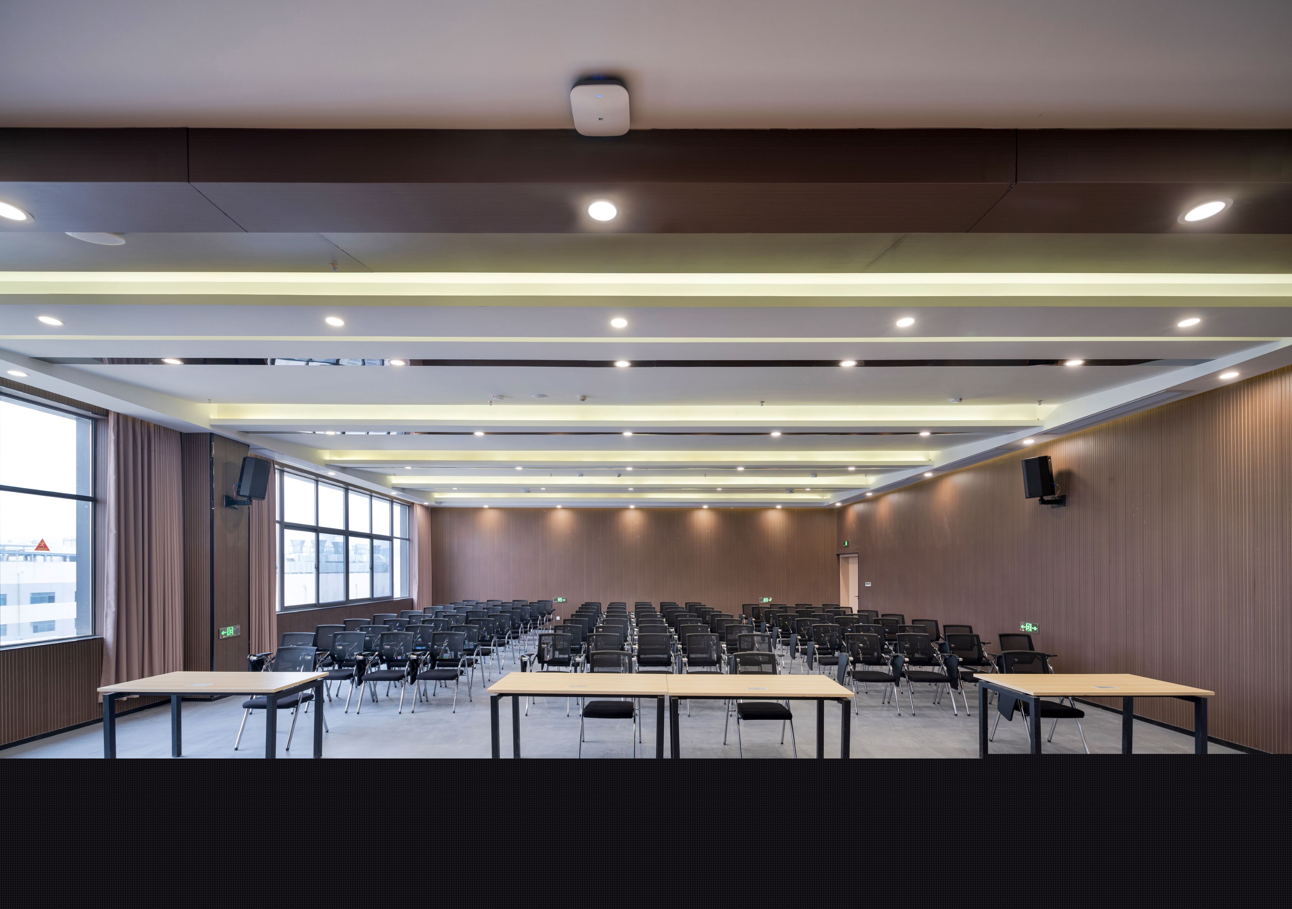 【完工案例】人福醫藥黃岡總部辦公室裝修完工！(圖9)