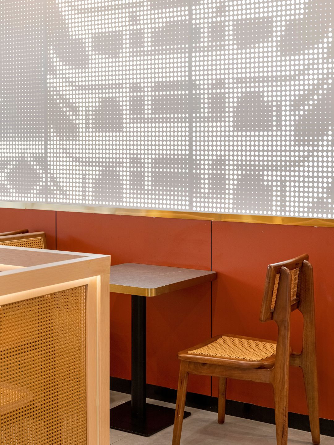 武漢天河機(jī)場T2航站第五標(biāo)段精裝修項(xiàng)目(圖9) 武漢天河機(jī)場T2航站第五標(biāo)段精裝修項(xiàng)目(圖9)