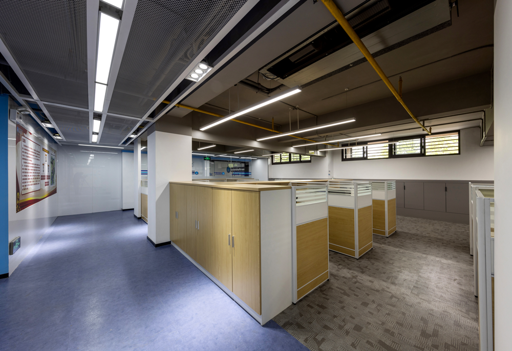 【完工項目】武漢市唯一一個將營業(yè)廳與管理站的服務概念與功能相互融合的“一體化”實體服務中心(圖12) 15.png